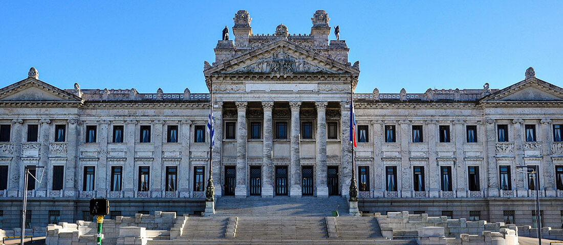 10 apuntes sobre la política uruguaya